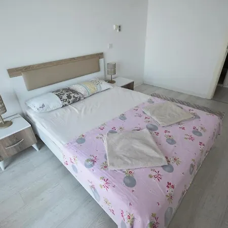 Apartamento Uznkonaklama